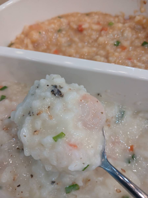 본죽 계란죽 한입