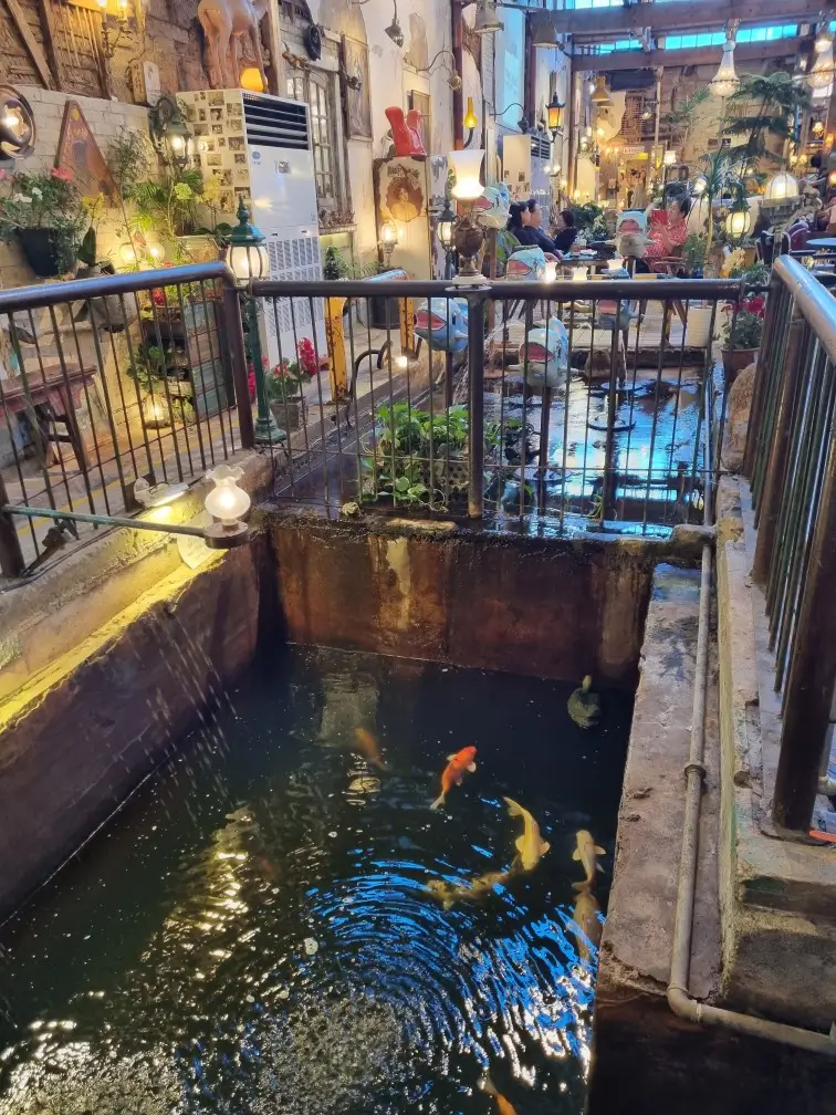 인천 강화도 조양방직 카페: 레트로한 포토존, 음료 할인받는 방법