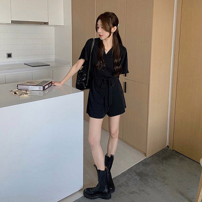 프롬슈 유니크 뒷트임 여성 숏점프수트 여름룩