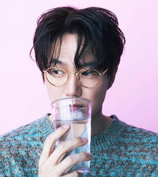 성시경 프로필 나이 고향 학력 노래모음 인스타