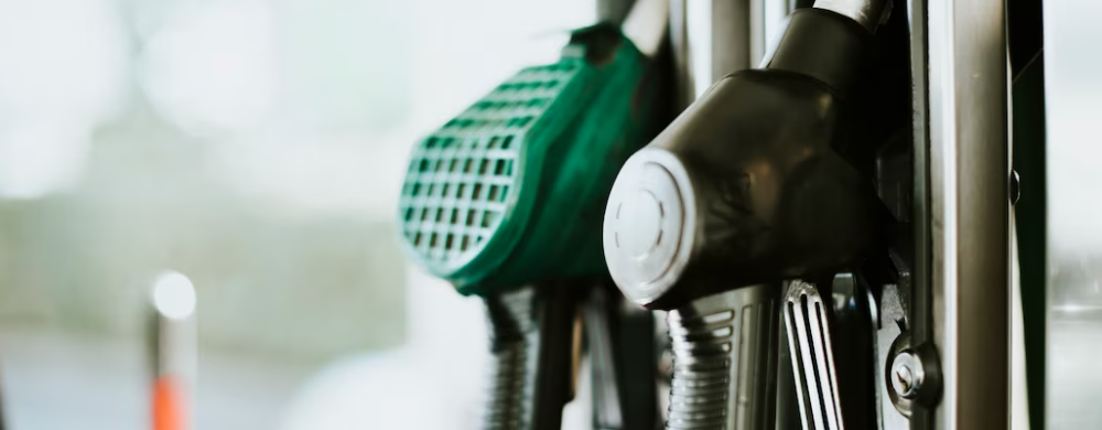 석유제품의 가격 변동, 국제유가와의 관계