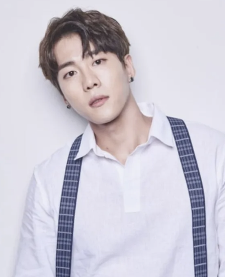 문원 가수 프로필 사진