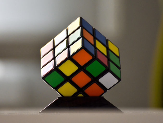 두뇌개발 큐브 이미지