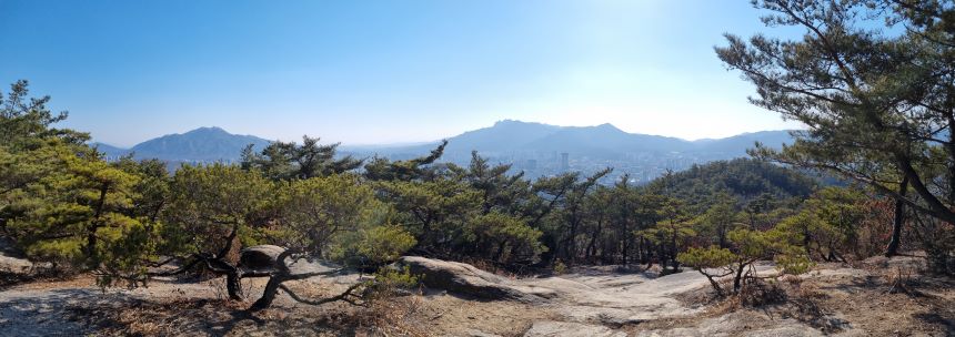 푸른하늘, 수락산, 도봉산, 사패산이로 이어지는 산그리메,
