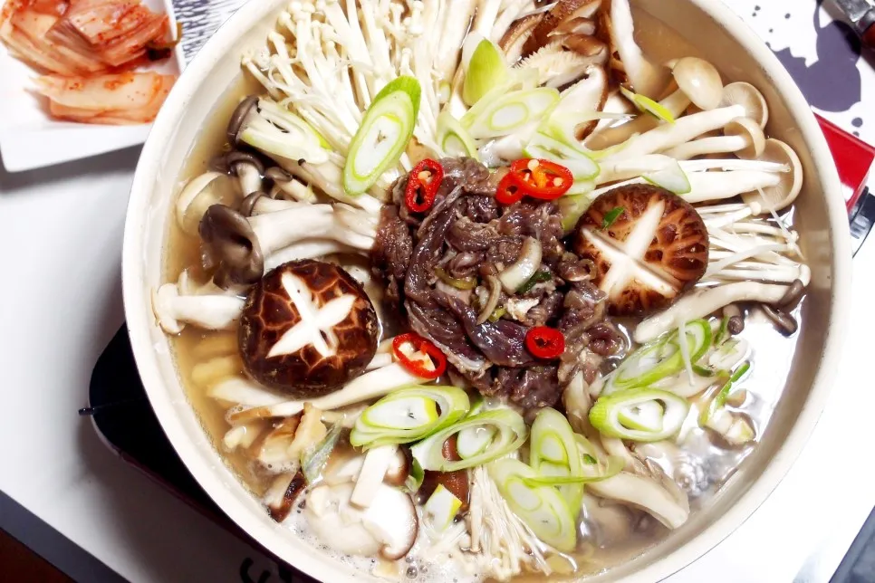 버섯전골 맛있게 만드는법으로 따뜻한전골_3