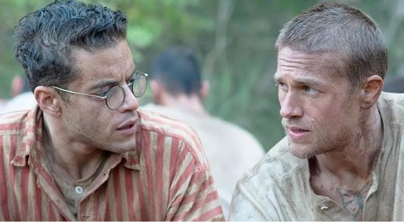 영화 빠삐용에 나오는 주인공 투 샷 장면