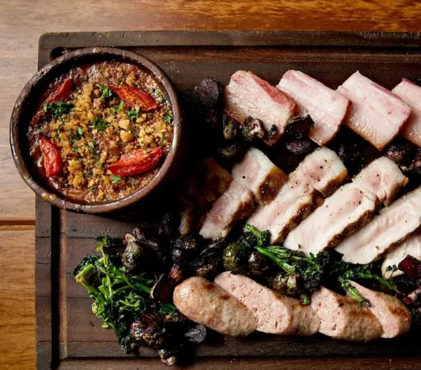 LA, 켈리포니아 꼭 가봐야 할 음식점 또는 음식 République