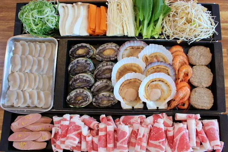 관자, 차돌박이, 전복을 하나로 키조개 삼합 연 매출 60억 정지복 갑부 맛있는 식당 보령 대천해수욕장 맛집 서민갑부 388회 방송 정보