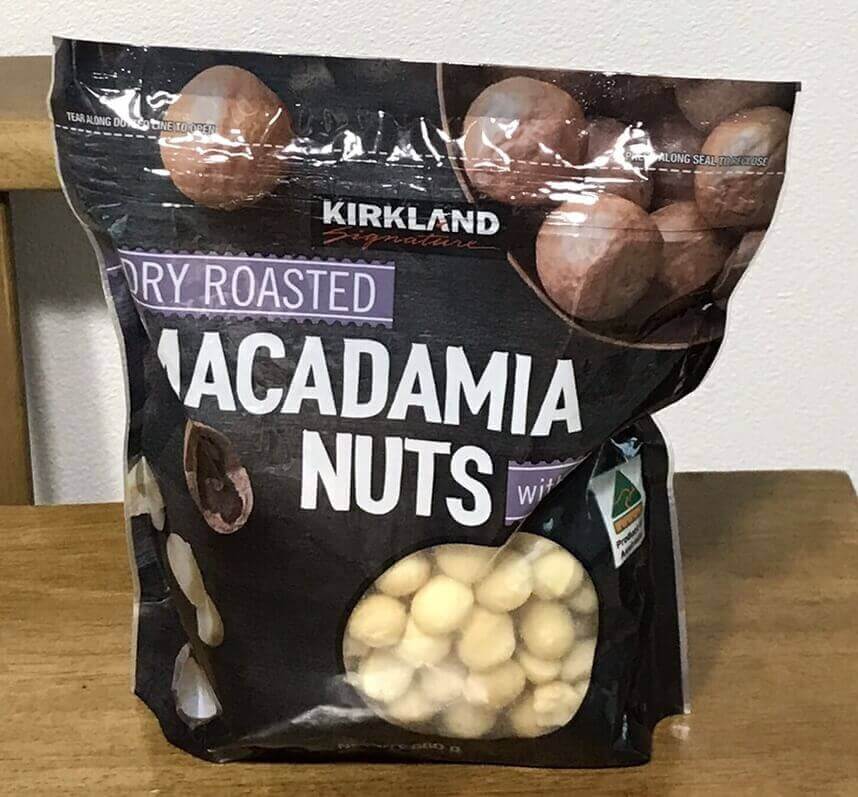 코스트코 마카다미아 포장지 사진입니다.