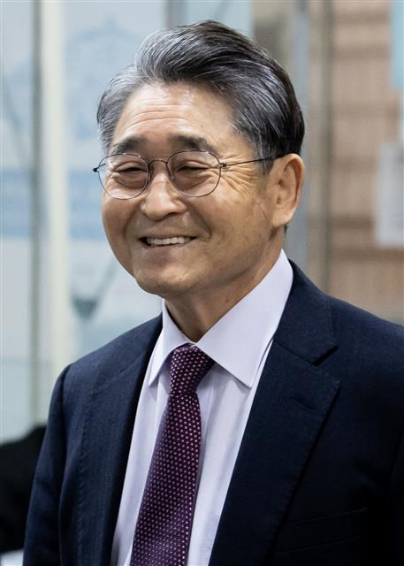 지만원 구속영장 신청과 법원 심사 관련 자료