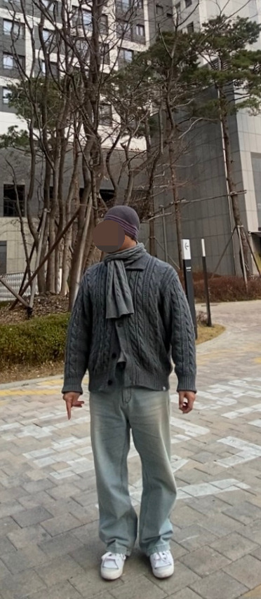 데일리룩('26. 3. 11.)루오에스펙 울니트햇 니트비니 버킷햇 벙거지, 세컨모놀로그 코튼 머플러, 커버낫 카디건, 에러스익셉티드 와이드 연청데님팬츠, 나이키 블레이저 미드77