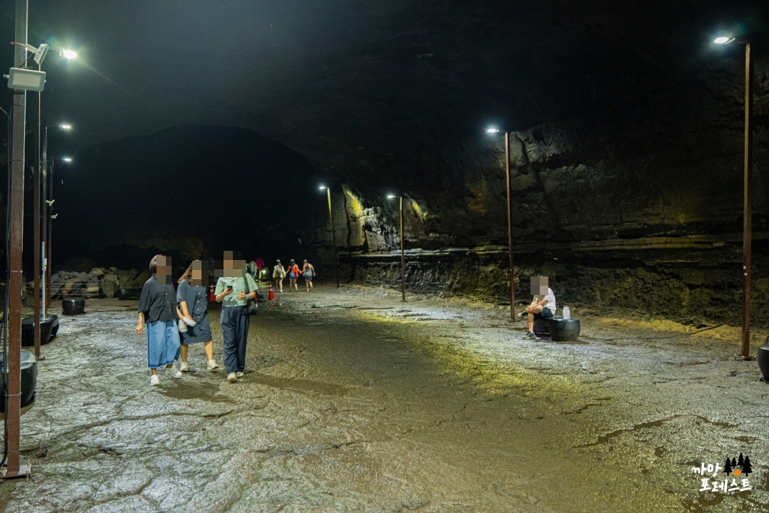 제주 만장굴 광장