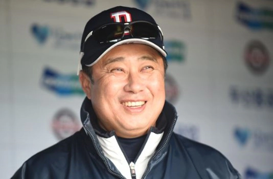김태형 감독 프로필 나이 고향 커리어