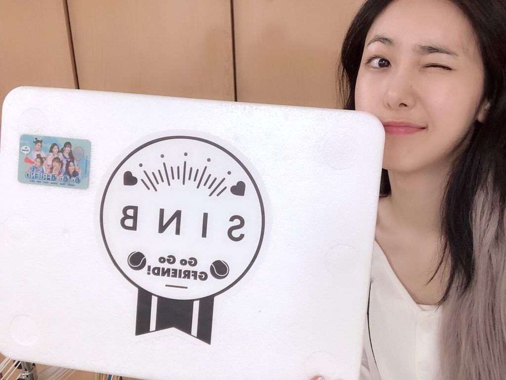 여자친구 팬사인회 사진 모음