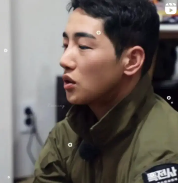 가수 박군