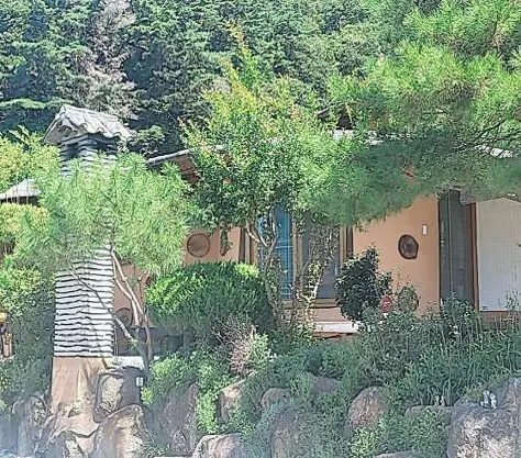 흙집섬진강풍경캠핑장