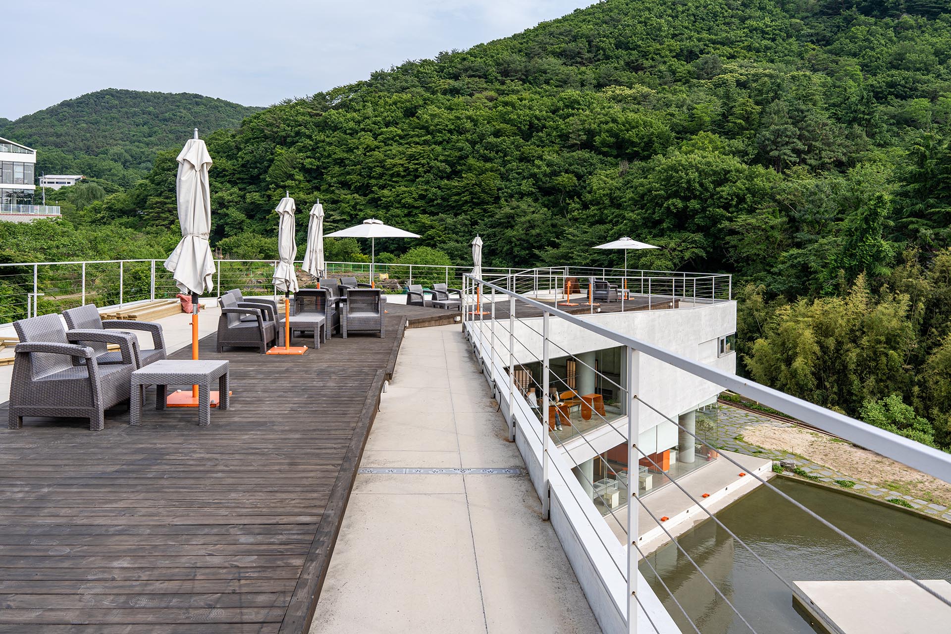 헤이든 신씨어 루프탑