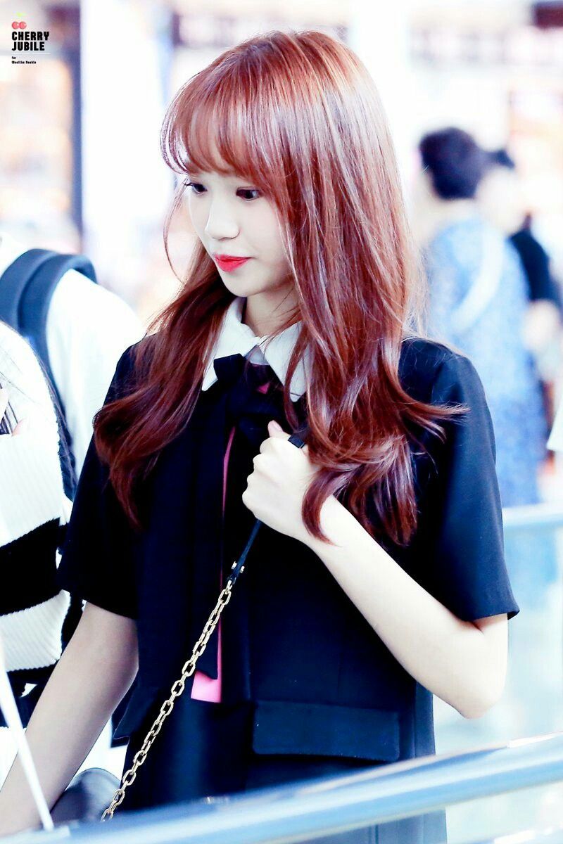 김채원 사진 모음 김채원 사진 모음