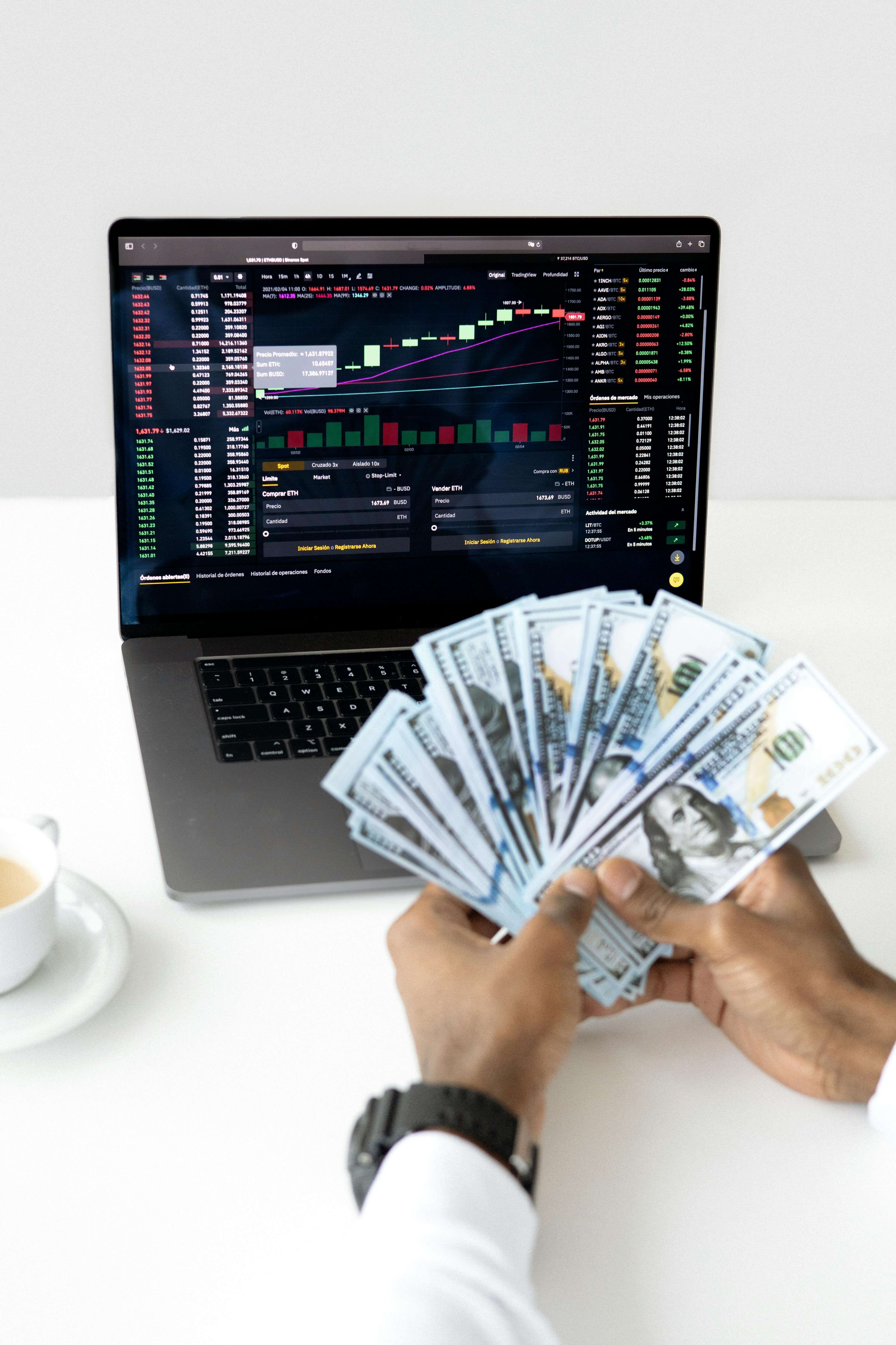 펫산업 투자 전망 2025~2026 │ ETF&middot;주식형 상품 완전 분석