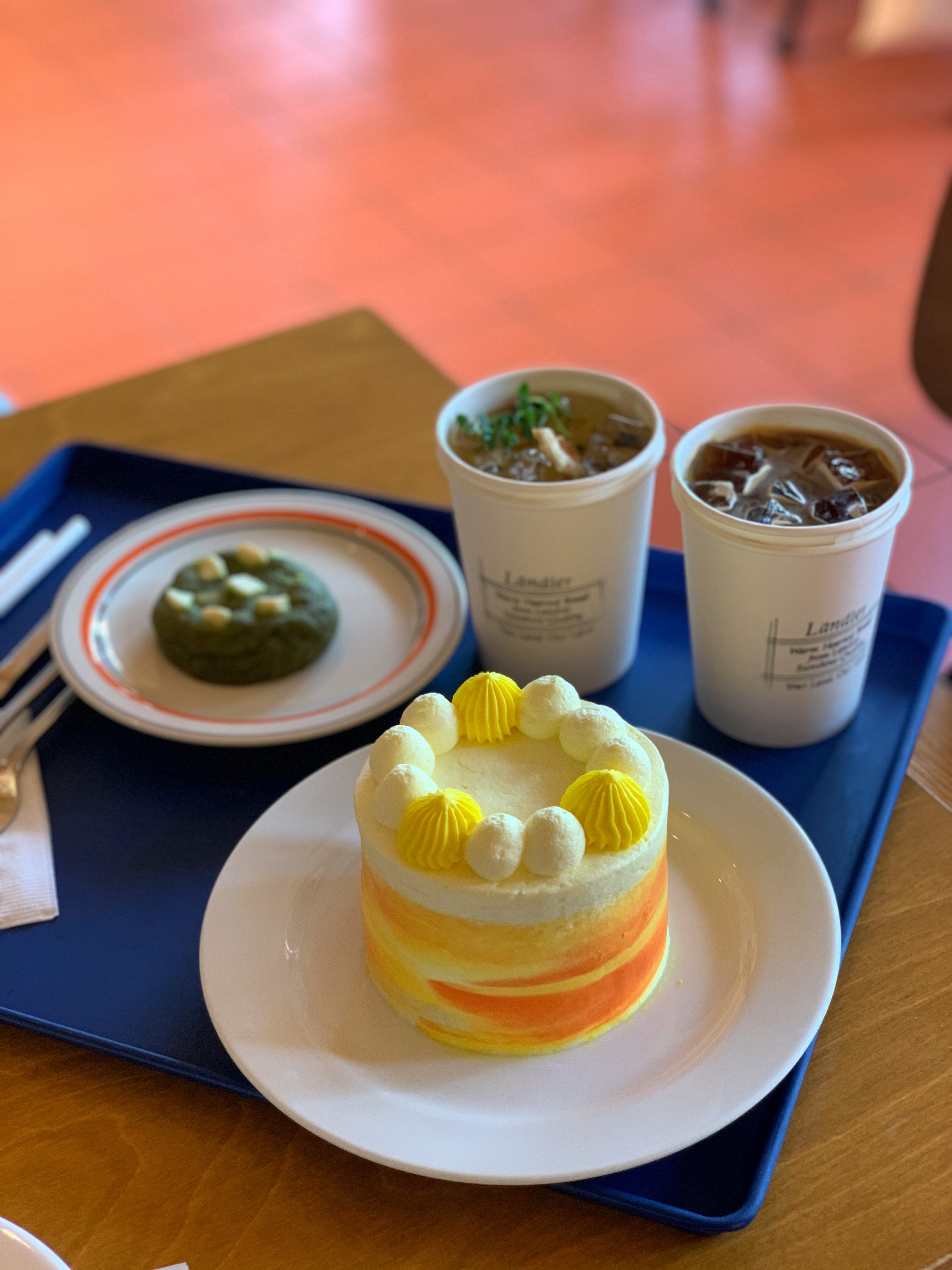 한국 카페 디저트 예시