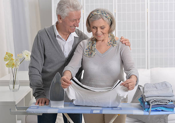 노인 대상 금융 우대 서비스