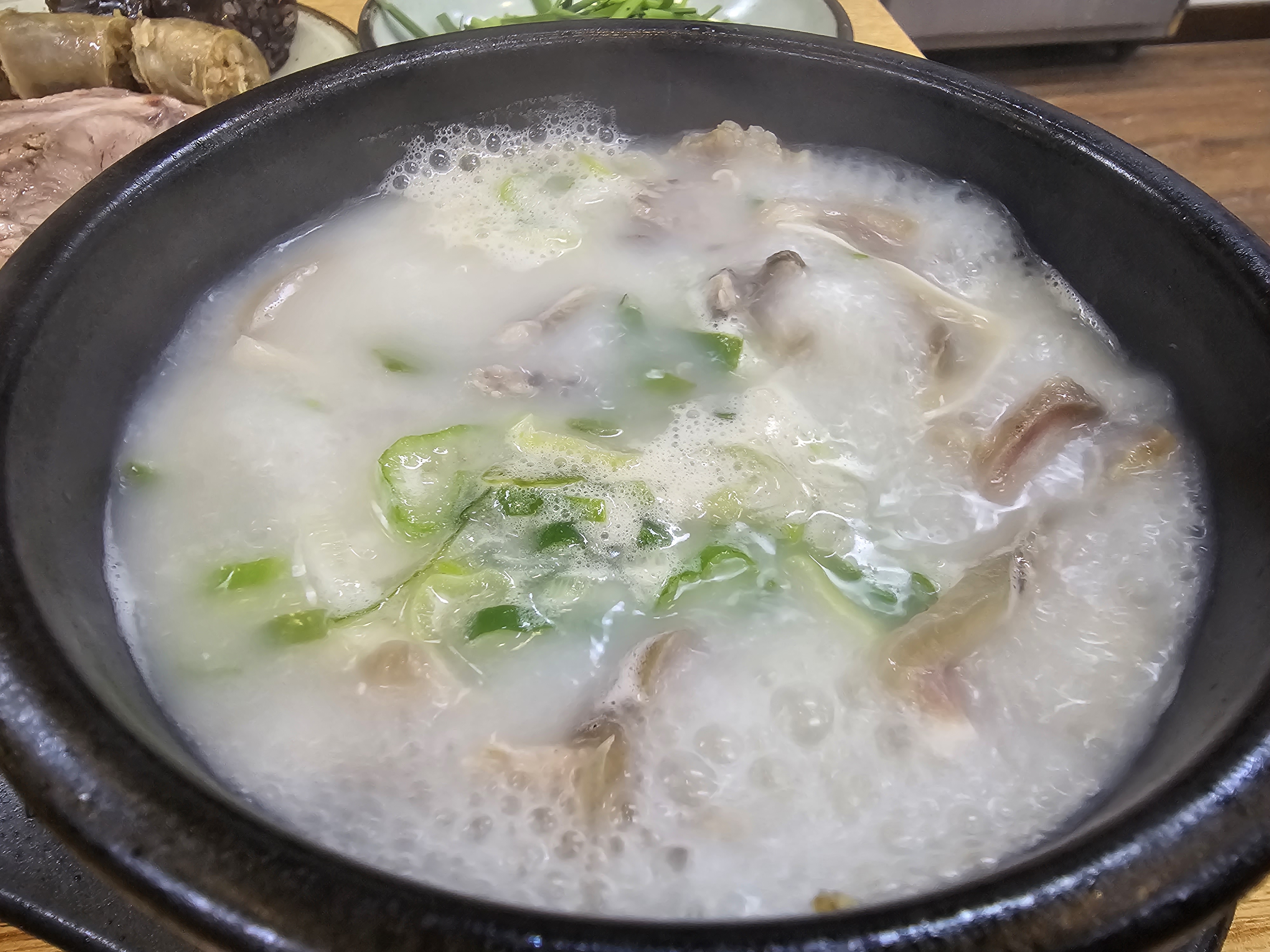 인천_서구_가정동_신의주찹쌀순대_신의주정식1