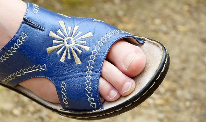 ๋ด์ฑ๋ฐํฑ ์น๋ฃ๋ฐฉ๋ฒ 10๊ฐ์ง