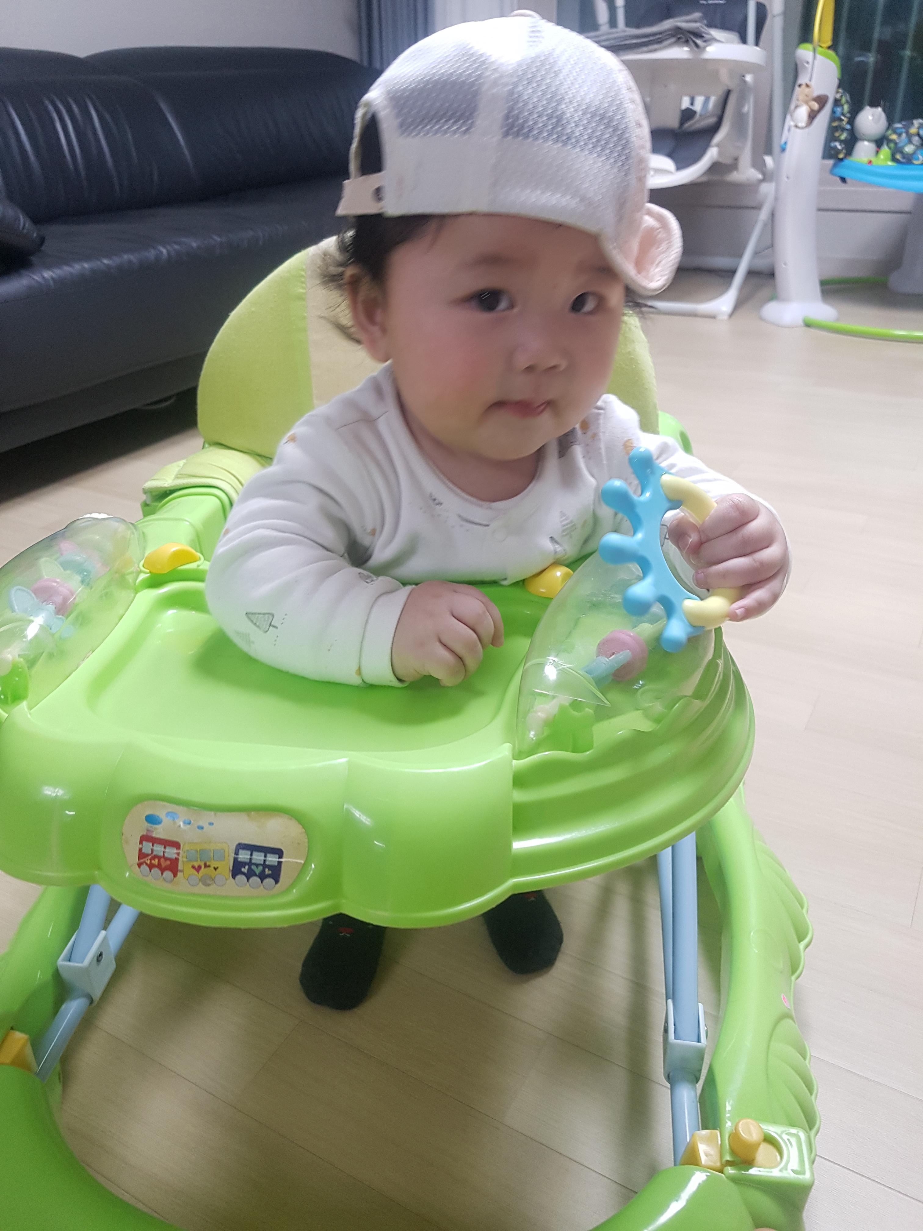 영아