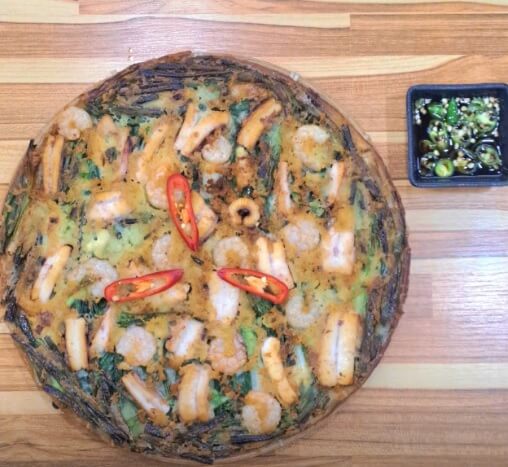 생생정보 장사의 신 수원 대왕 조개칼국수 맛집 조마담칼국수 수원행궁동본점