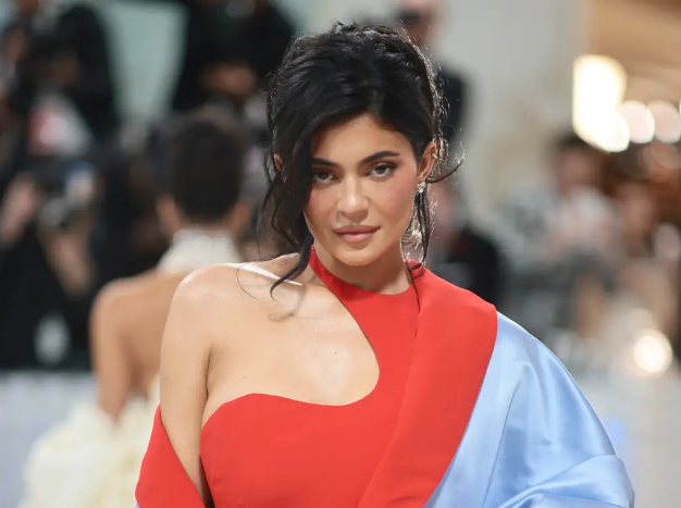 카일리 제너, 반발 후 이스라엘 지지 인스타그램 게시물 삭제