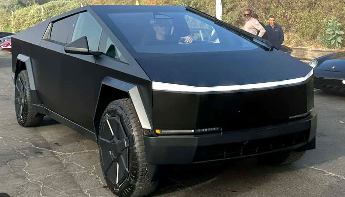 테슬라 사이버트럭 가격 제원 출시일 2025