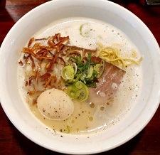 도미라멘-청년달인-이리에라멘