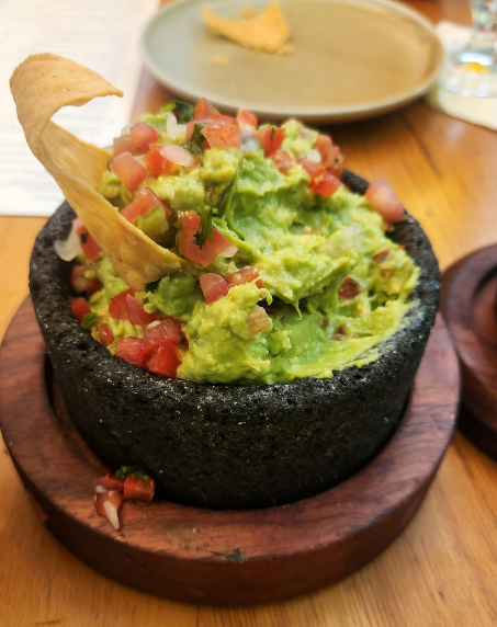 아카몰레 이미지