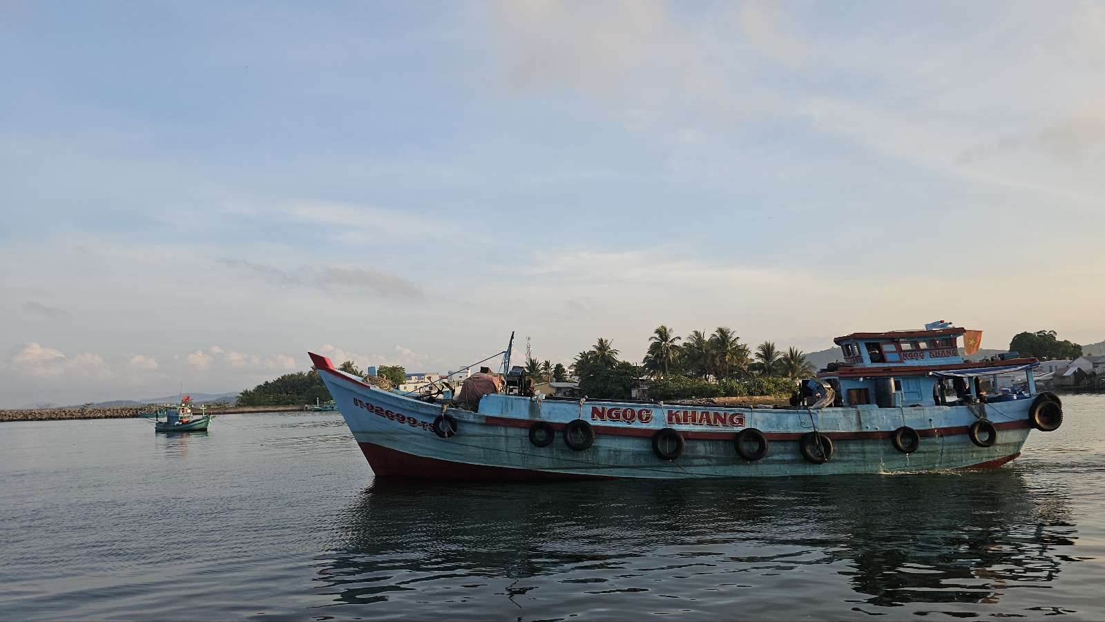 [25.3월] 푸꾸옥 #4&amp;#124;씨쉘 호텔 근처 아침 산책-딘까우 사원(Dinh Cau Temple)