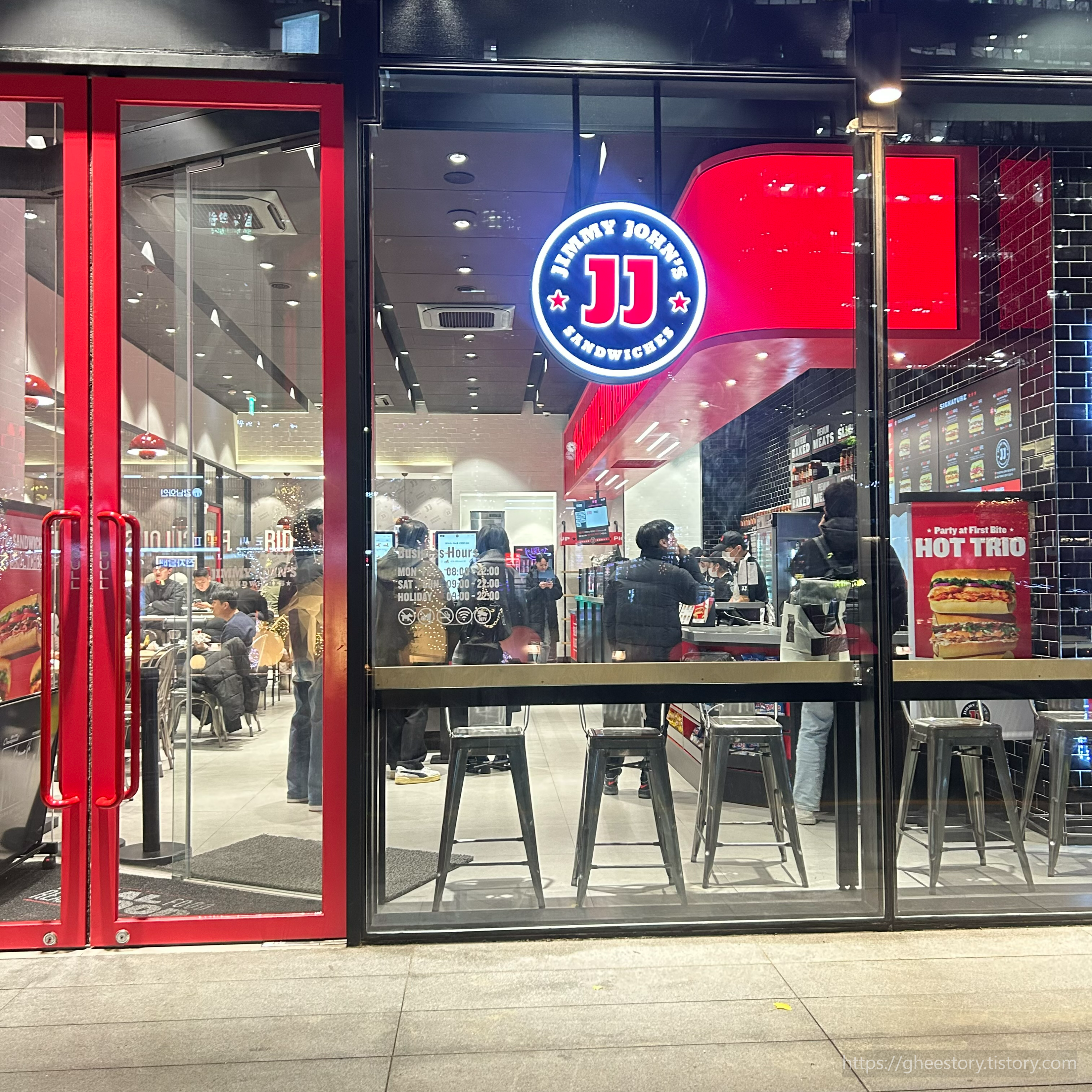 강남역-혼밥-강추-지미존스-샌드위치-아시아-최초-오픈-자리