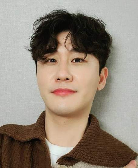 김장훈이 극찬한 영탁의 의리: "그 가수에 그 팬"