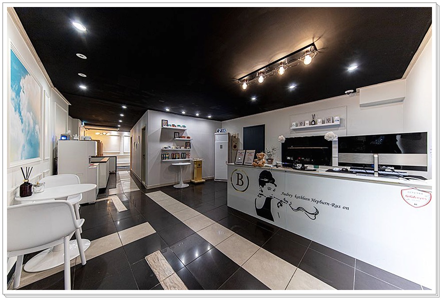 동해마사지 방콕테라피 로비