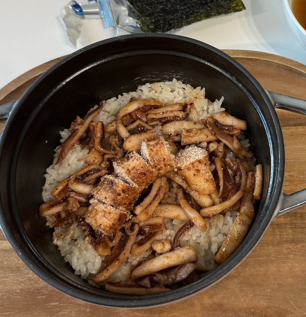 오징어 명란 솥밥