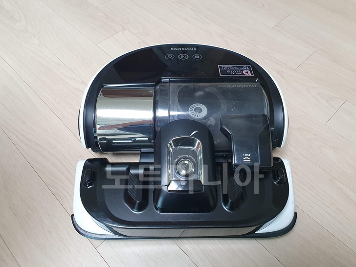 삼성 로봇청소기 파워봇 VR20H9031UC