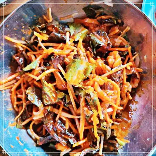 토요일은 밥이좋아 제철회 회덮밥 경주