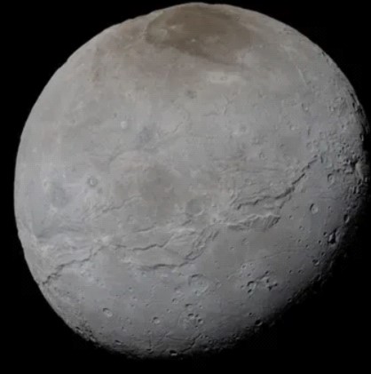 명왕성의 위성 카론 사진입니다.