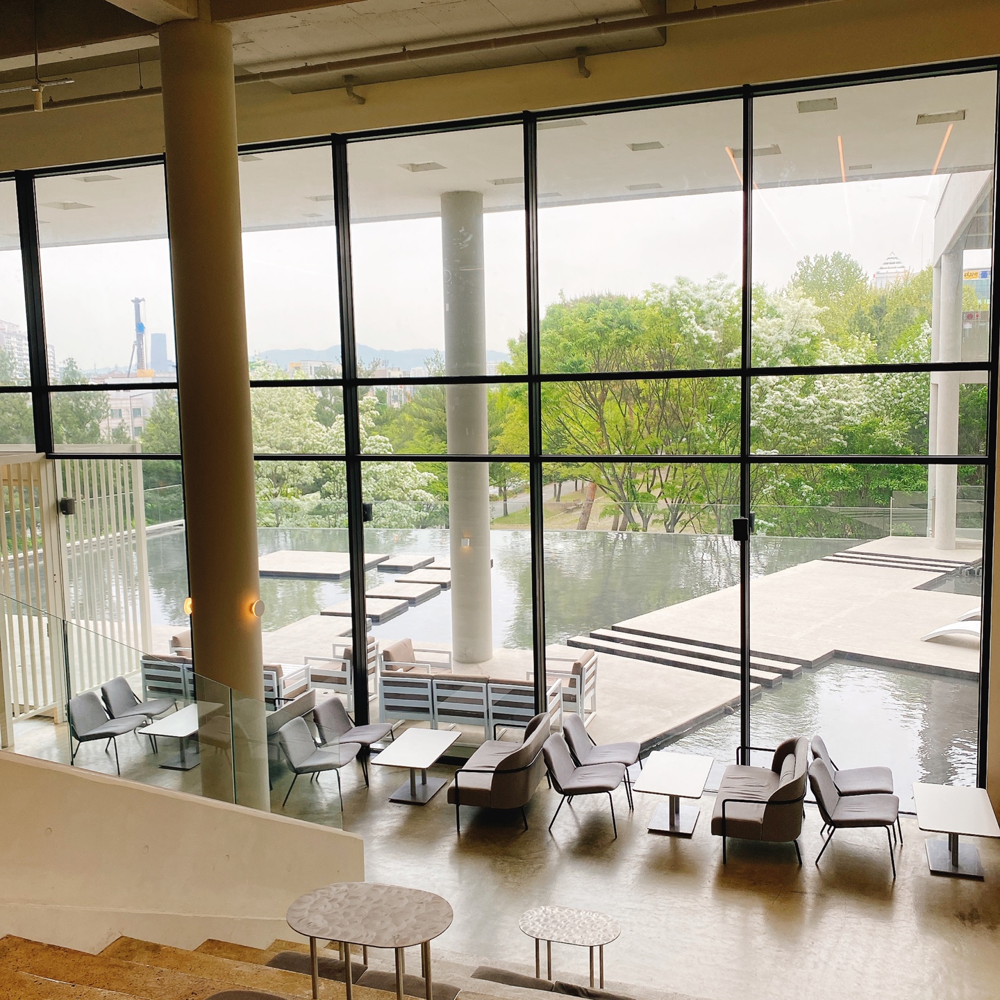 대전 대형베이커리 카페 크로넛 유성공원 에이트 aight