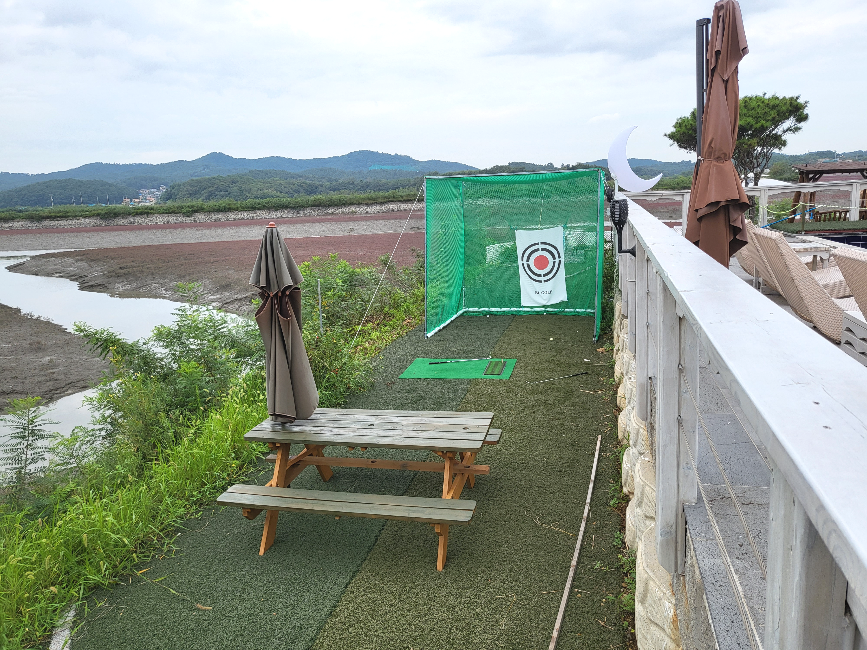 온펜션 - 골프 퍼팅