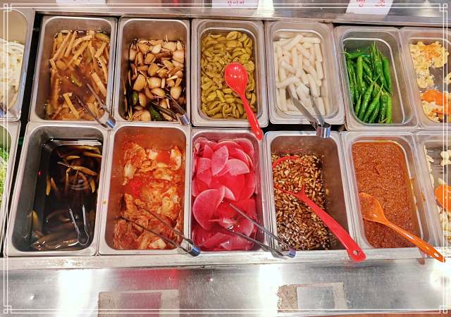 창원 도계동 맛집 엄마가 기른 13가지 무한리필 쌈 채소, 통삼겹살