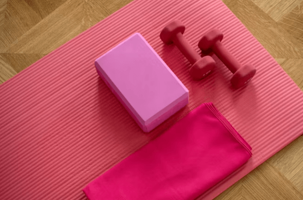 초보자 홈트 루틴: 층간 소음 없는 30분 전신 근력 운동