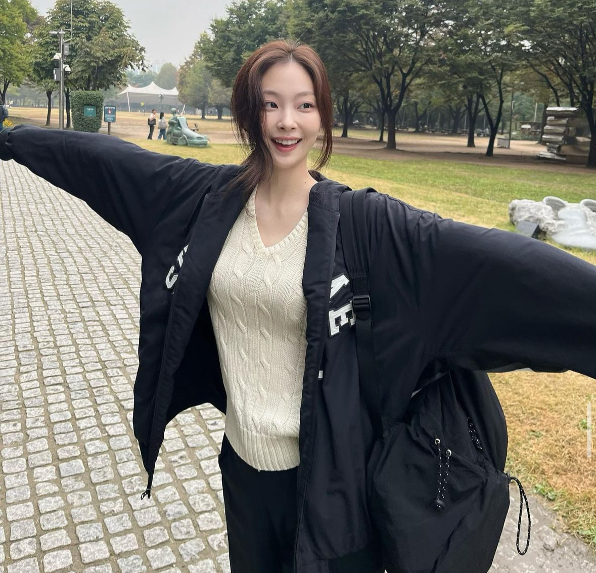 배우 최희진 사복