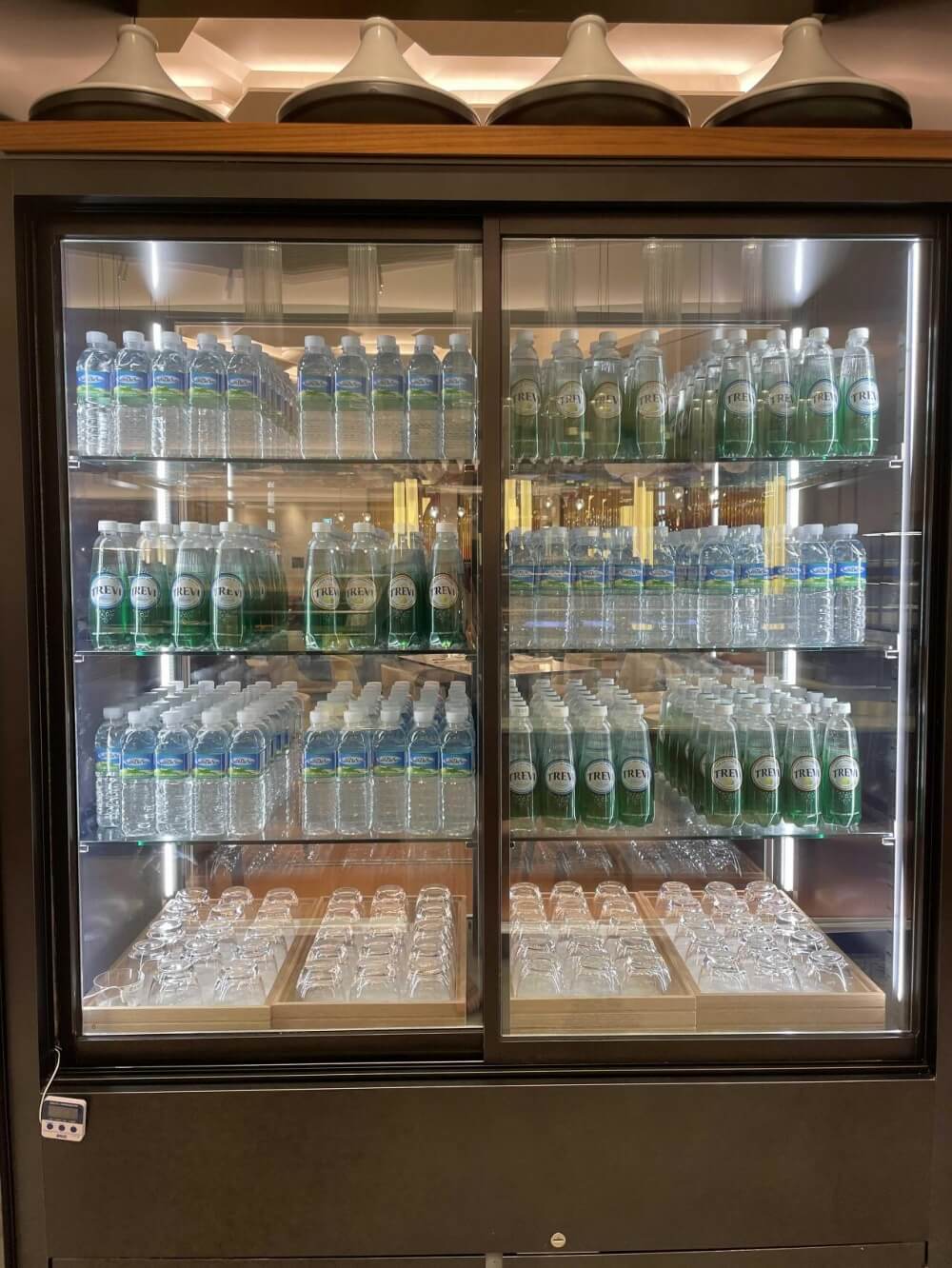 그랜드-하얏트-제주-조식당-무료-음료-냉장고