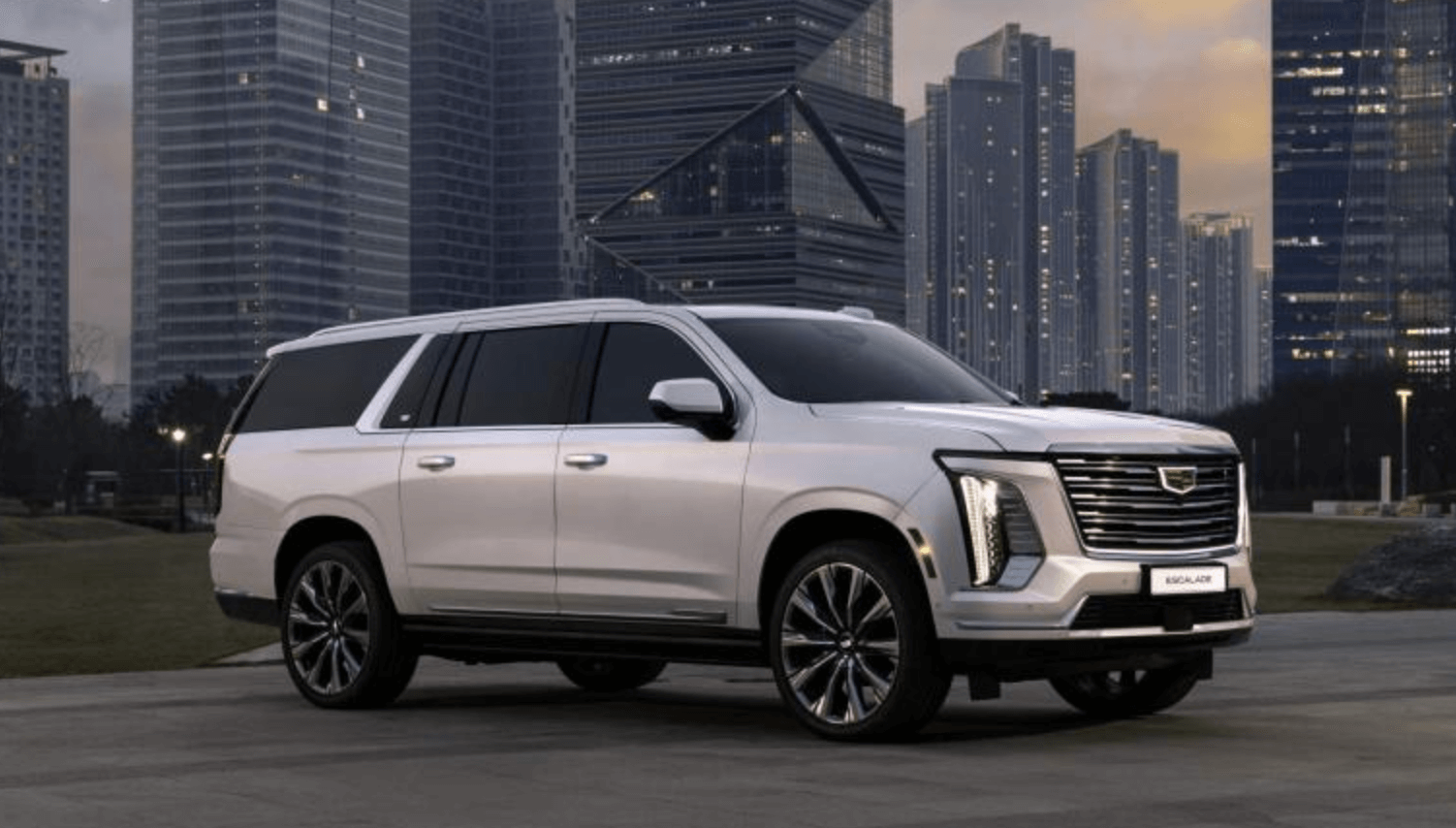 캐딜락 더 뉴 에스컬레이드 출시! 럭셔리 SUV 끝판왕 등장