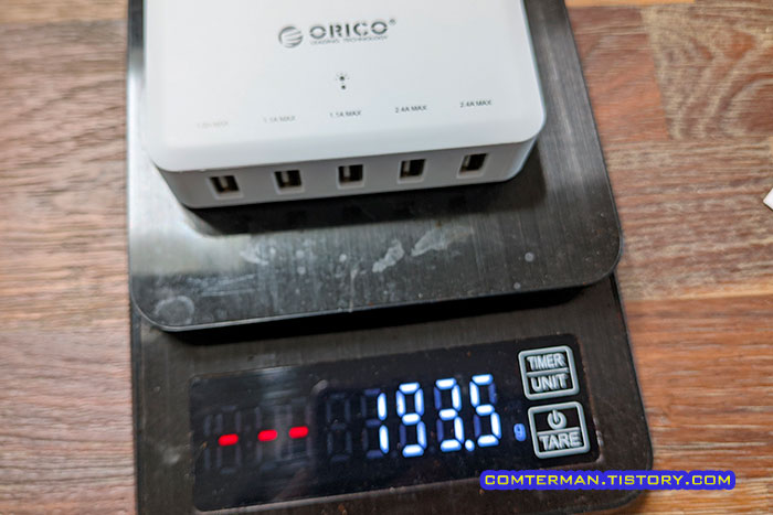 ORICO DCAP-5S 멀티 충전기 무게