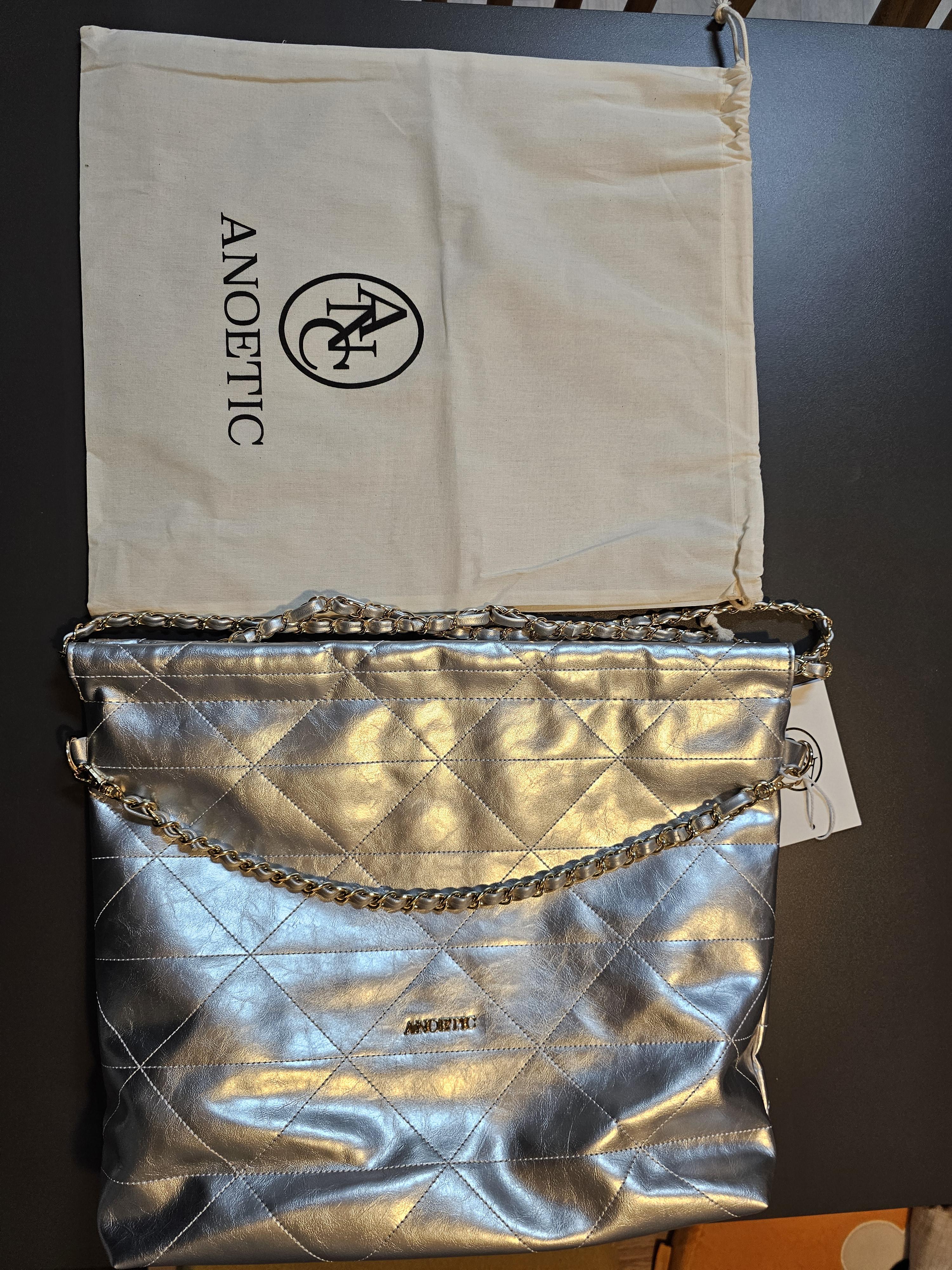 아노에틱 드로우 체인 숄더백